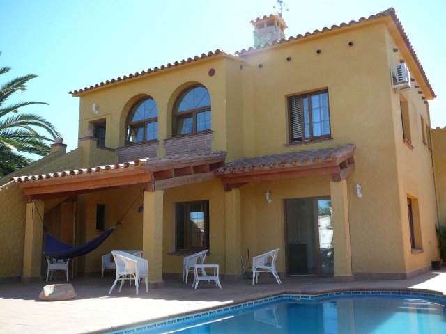 Main view of house to rent