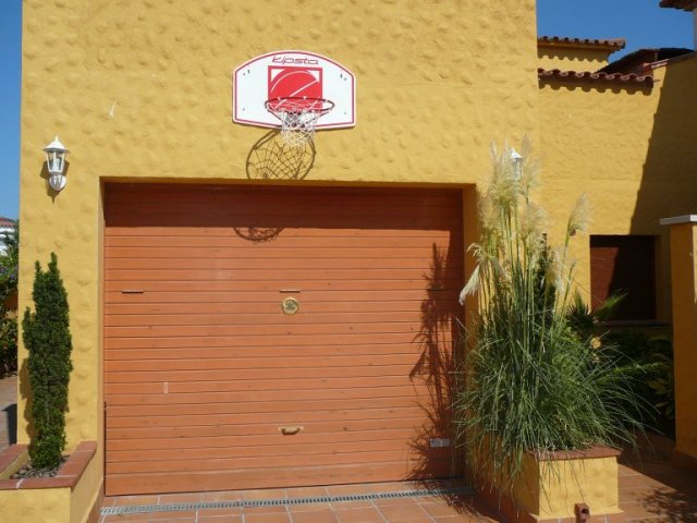 Game playground and parking